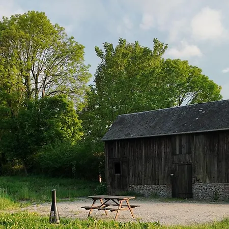 - Fetes Autorisees & Jacuzzi 別荘 *