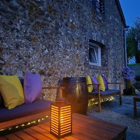 Holiday home - Fetes Autorisees & Jacuzzi Les Aspres