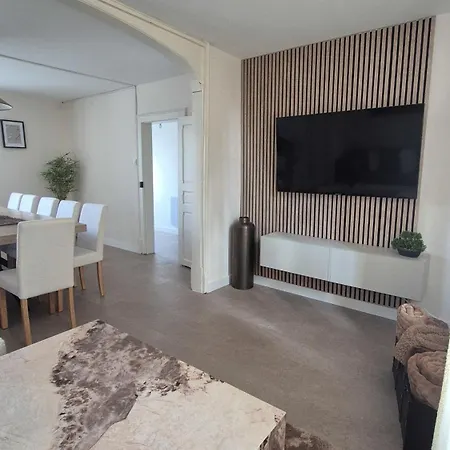 別荘 - Fetes Autorisees & Jacuzzi Les Aspres