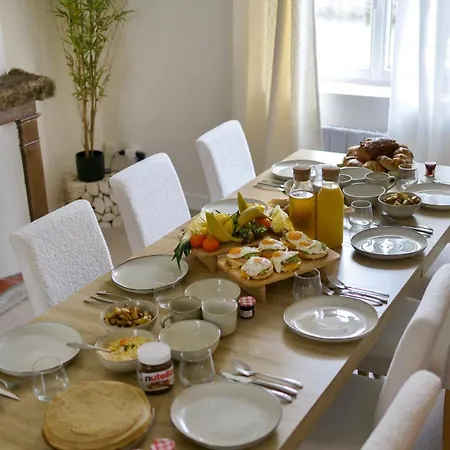 - Fetes Autorisees & Jacuzzi *