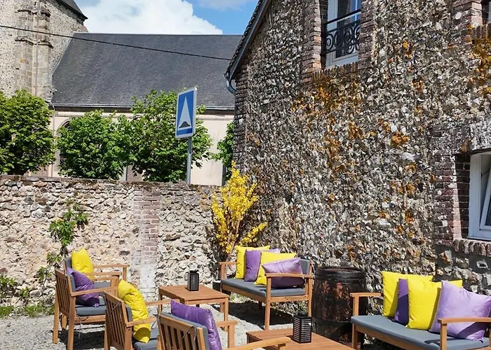 Holiday home - Fetes Autorisees & Jacuzzi Les Aspres