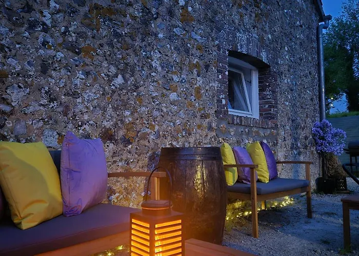 Holiday home - Fetes Autorisees & Jacuzzi Les Aspres