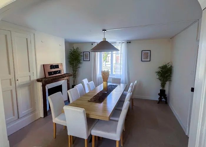 - Fetes Autorisees & Jacuzzi * Les Aspres