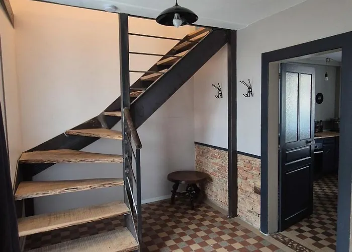 Holiday home - Fetes Autorisees & Jacuzzi *