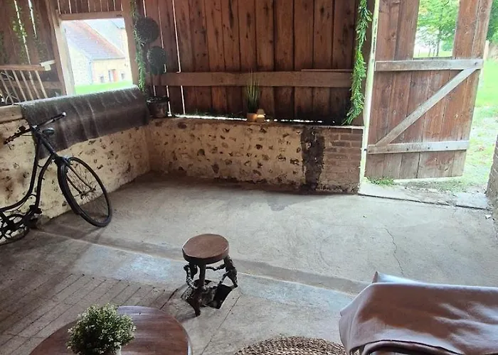 - Fetes Autorisees & Jacuzzi Holiday home *